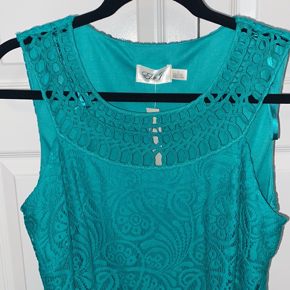 Beautiful dress- new with tags!